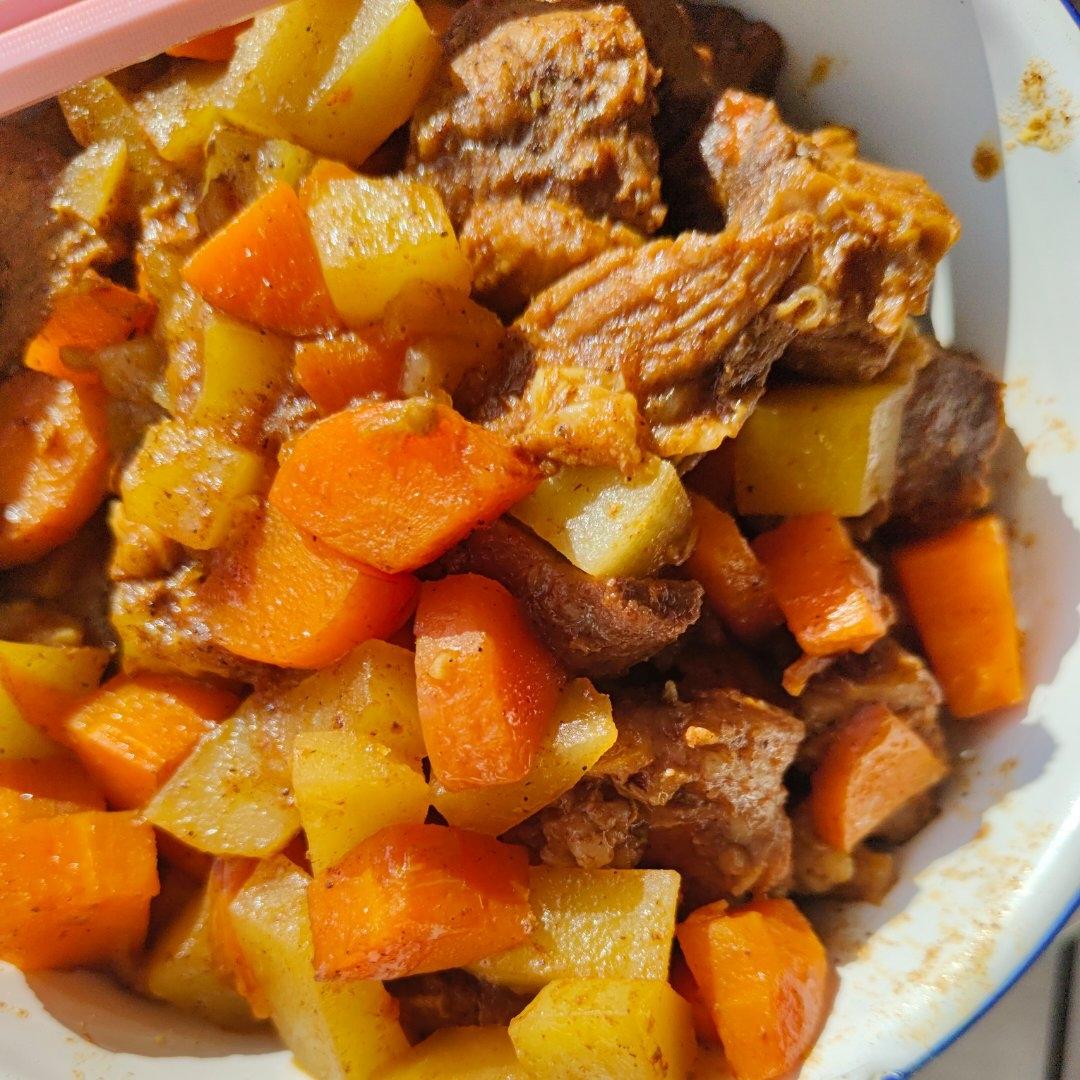 红烧牛肉土豆 （独家秘制）