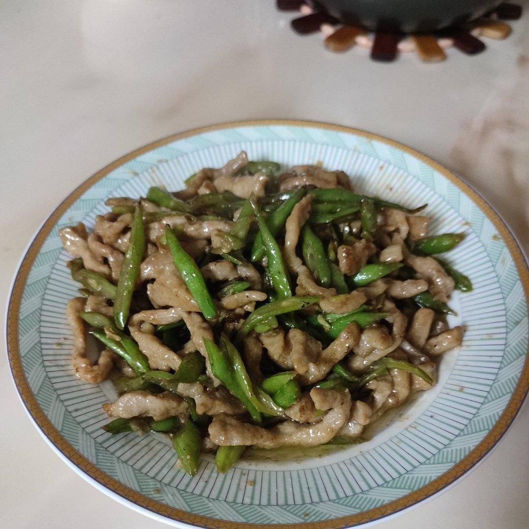 豆角肉丝饭