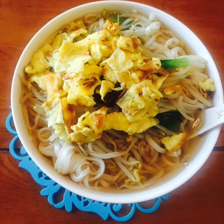 油泼辣子酸汤面