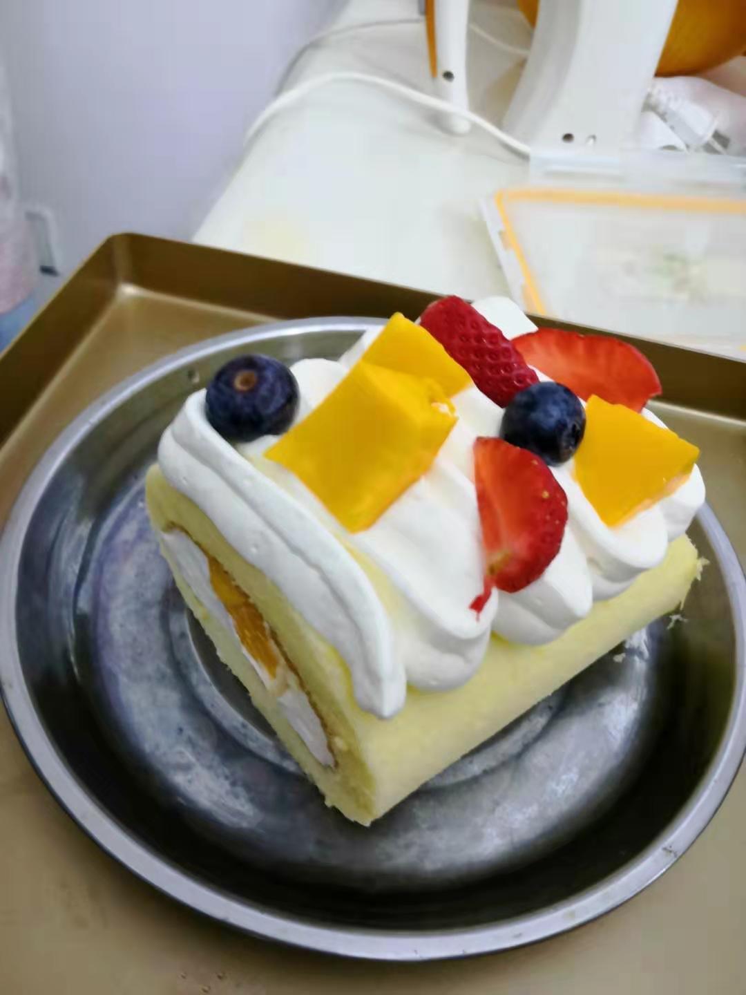 肥而不腻的超厚瑞士卷