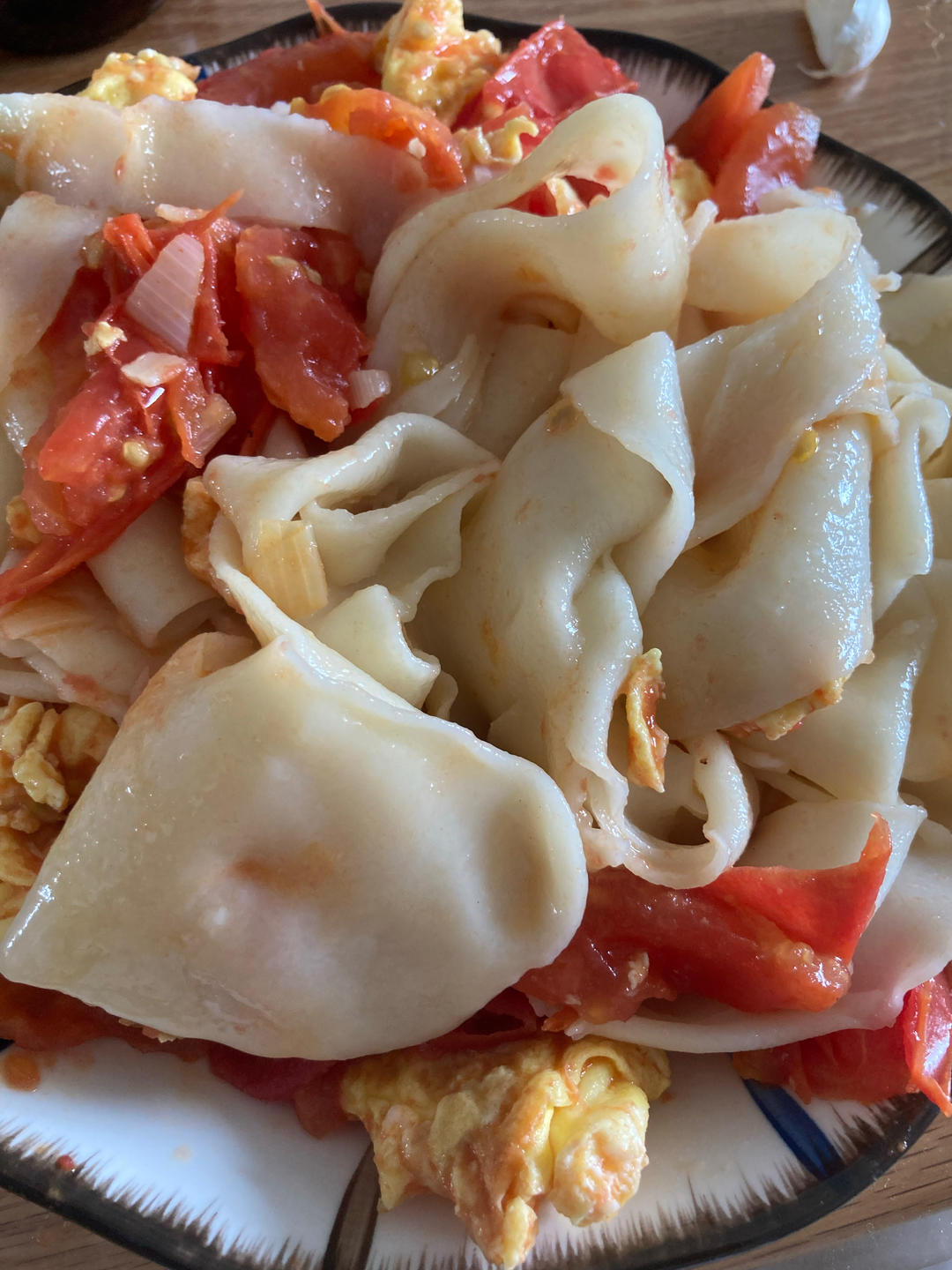 大碗宽面（油泼面）