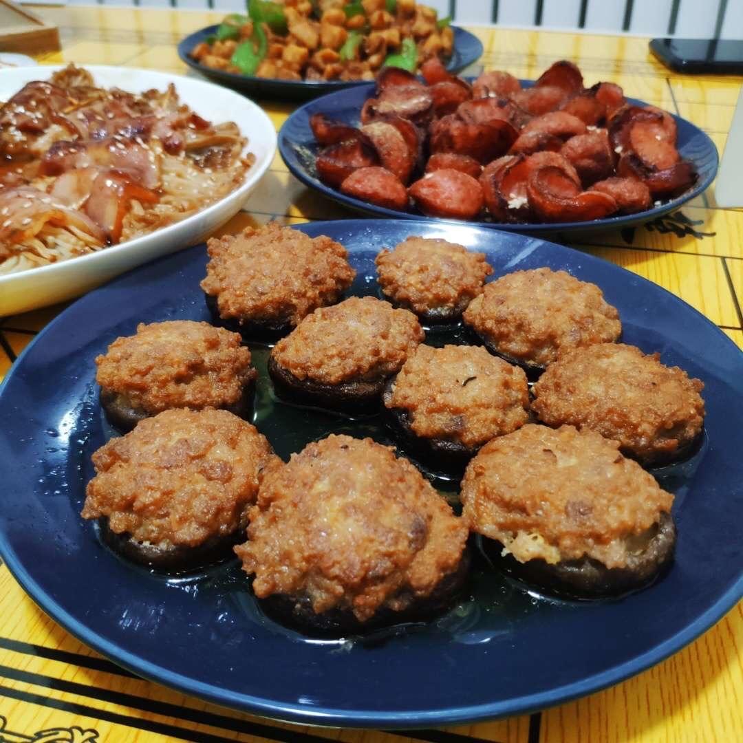 美味的肉酿香菇～～孩子爱吃的下饭菜