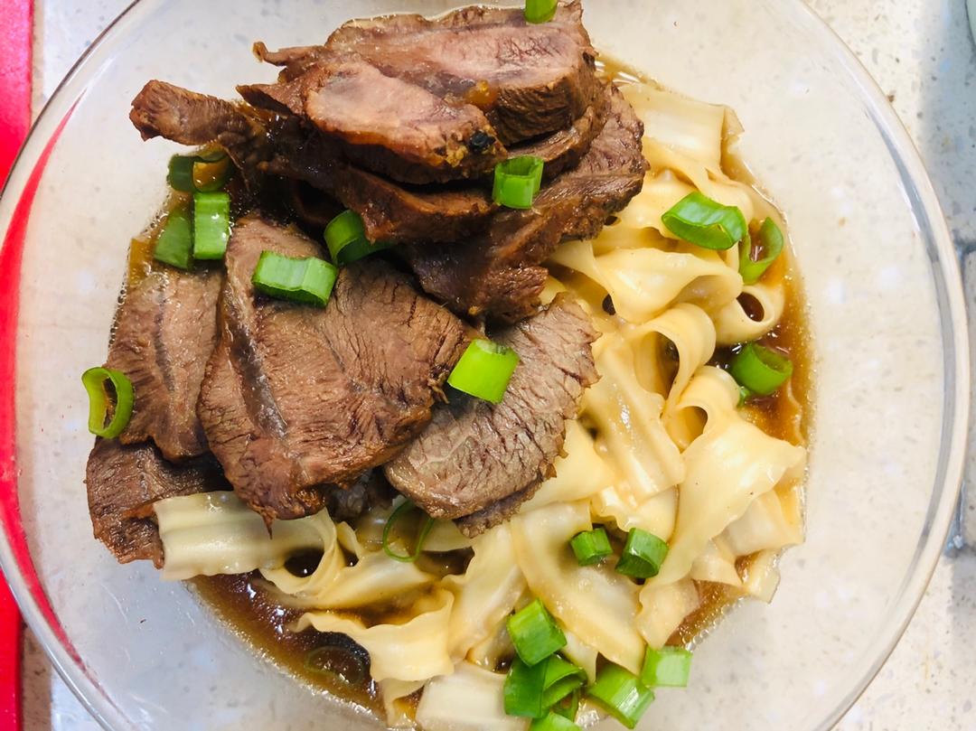 红烧牛肉面