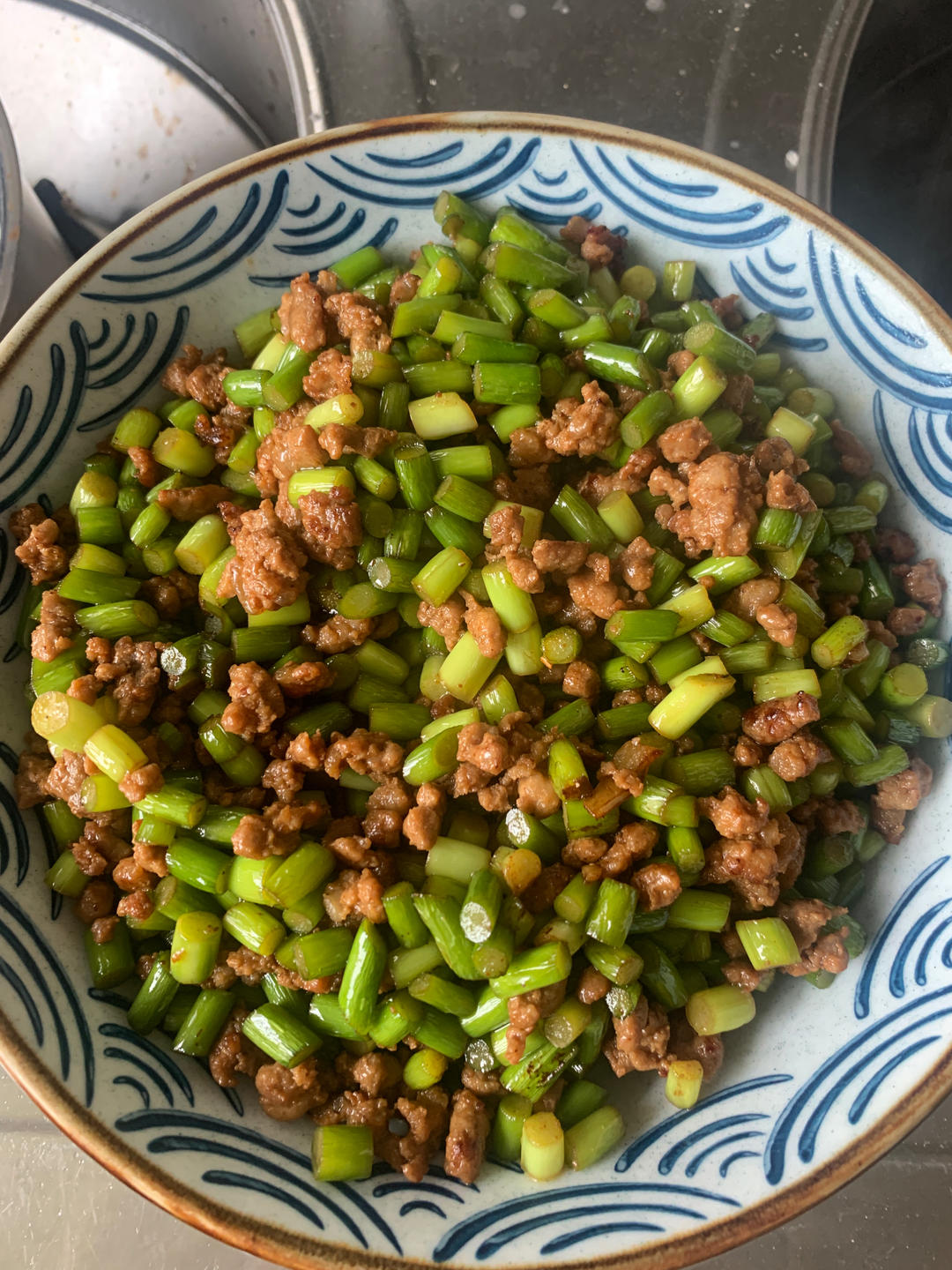 下饭外婆菜（肉沫炒蒜薹沫）