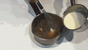 马卡龙夹馅 之 PH的焦糖海盐 | 小马课堂 11的做法 步骤4