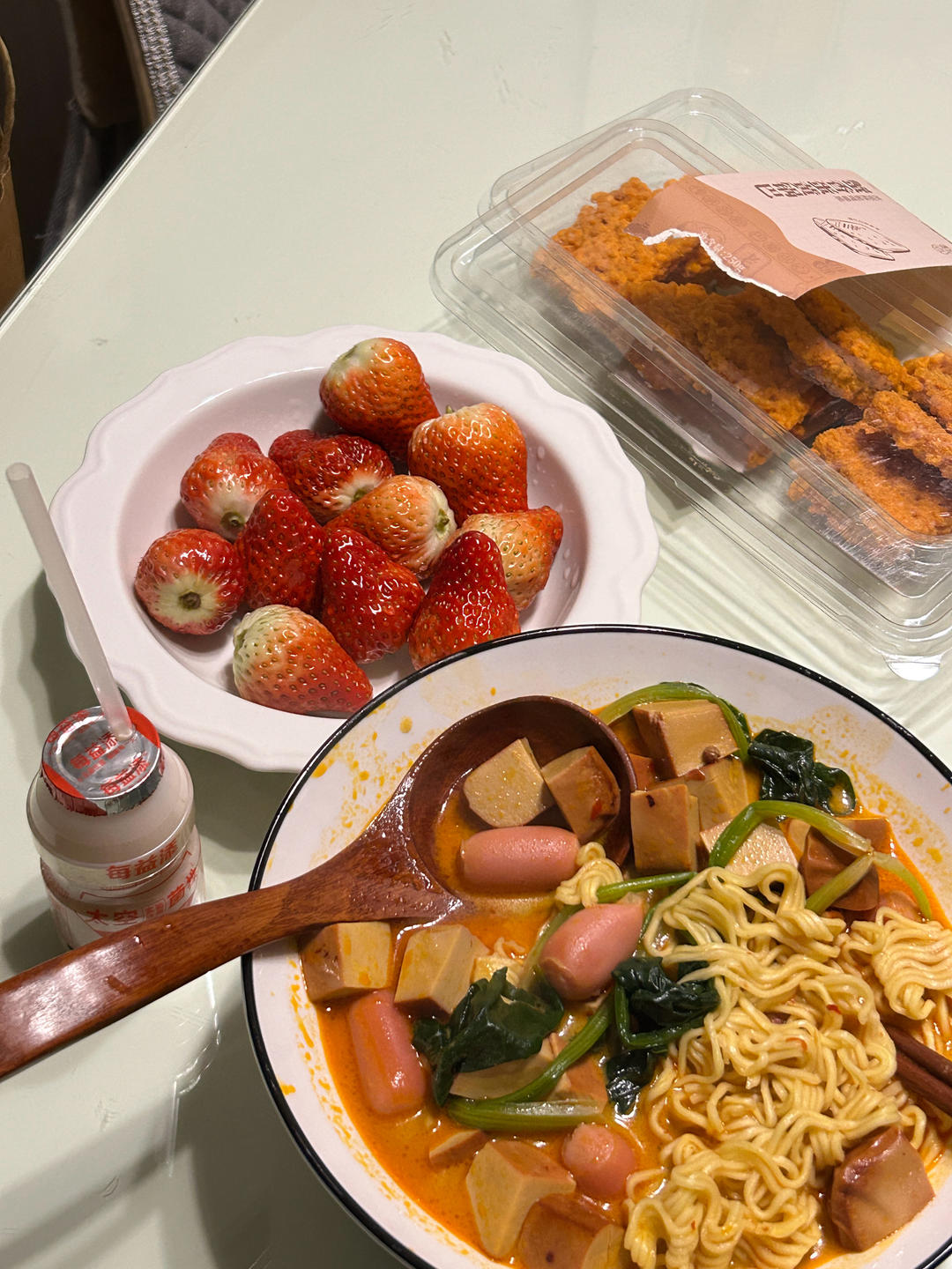 在家自己做的麻辣烫，太香了！！！