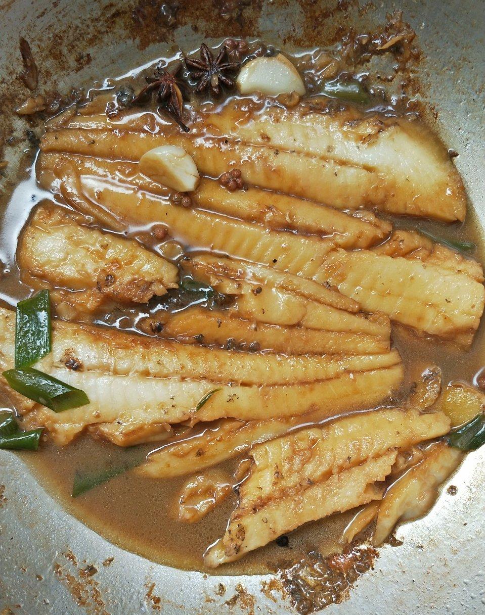 红烧比目鱼