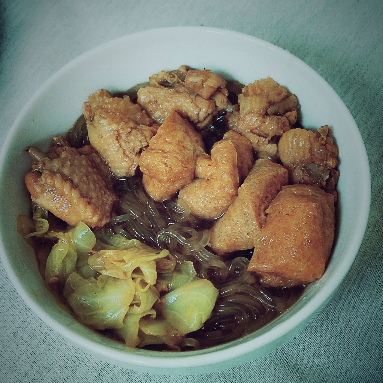 砂锅油豆腐鸡翅煲