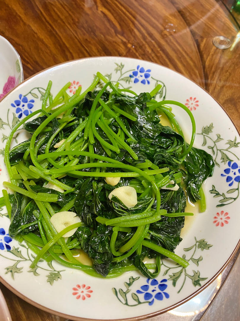 蒜蓉地瓜叶