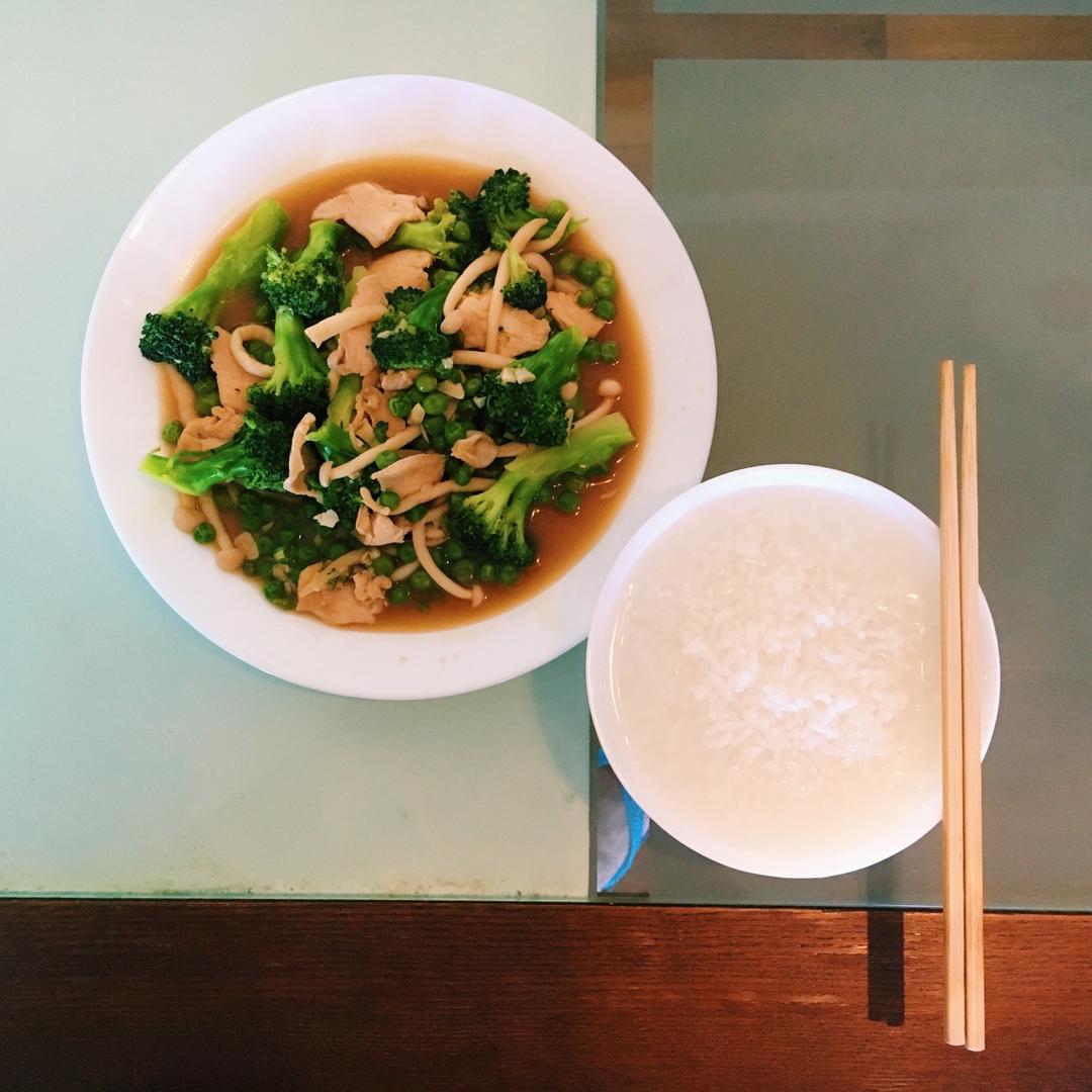西兰花炒鸡肉
