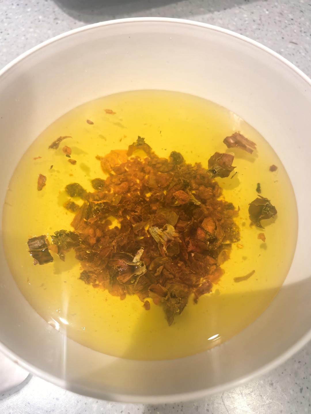 盐焗鸡爪(比外面卖的还好吃)