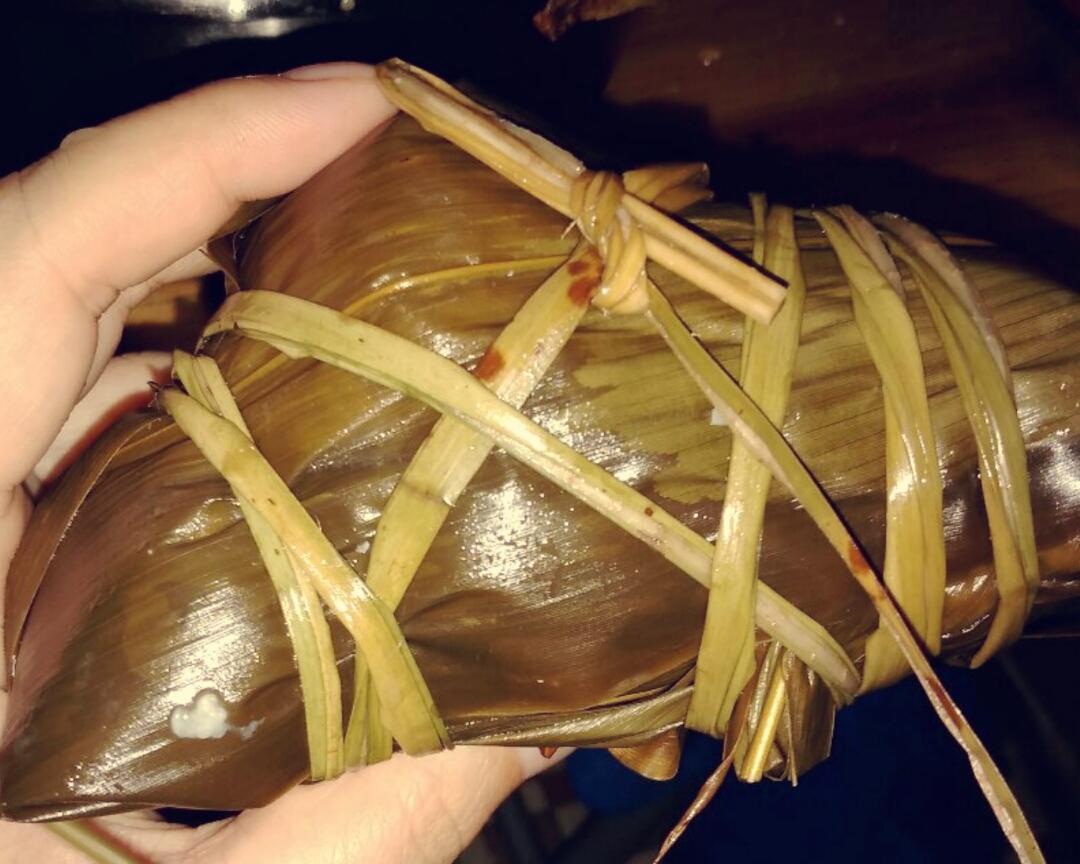 粤式花腩绿豆粽子的做法