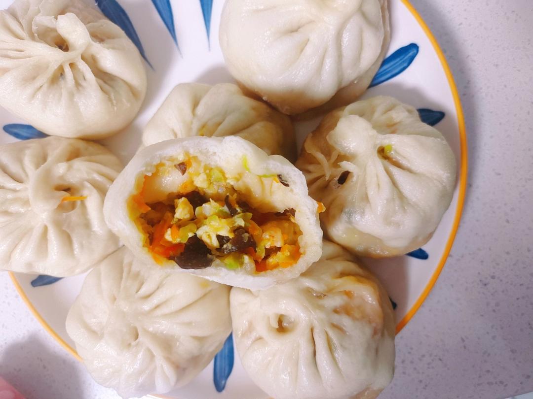 西葫芦鸡蛋包子