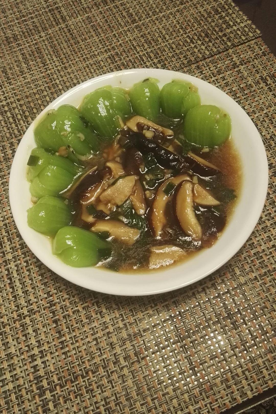 蚝油香菇小油菜