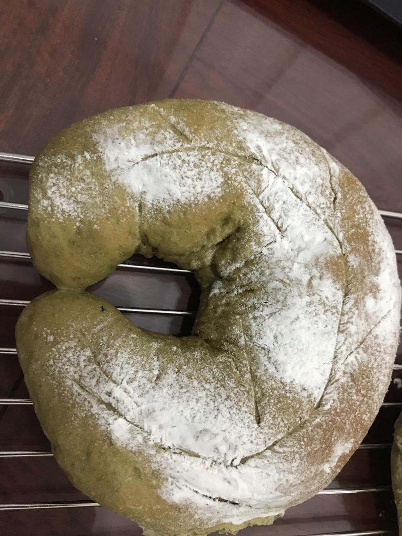 比原麦山丘还好吃的【抹茶麻薯古早味面包】肉松红豆沙