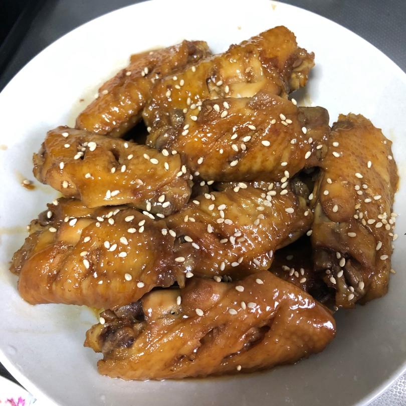 厨师长教你：“可乐鸡翅”的家常做法，味道鲜嫩可口，先收藏起来