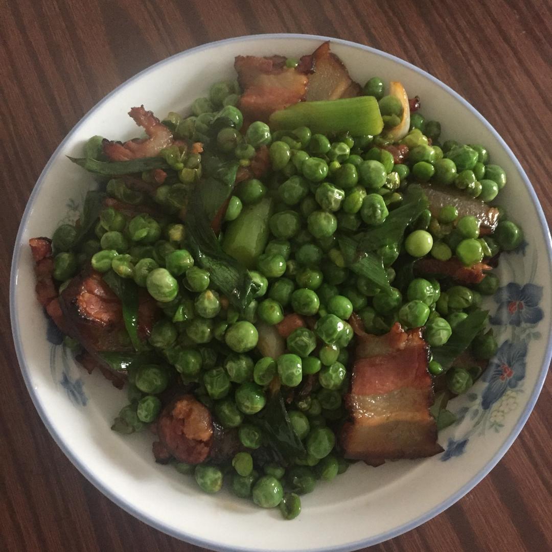 青豆玉米炒腊肉