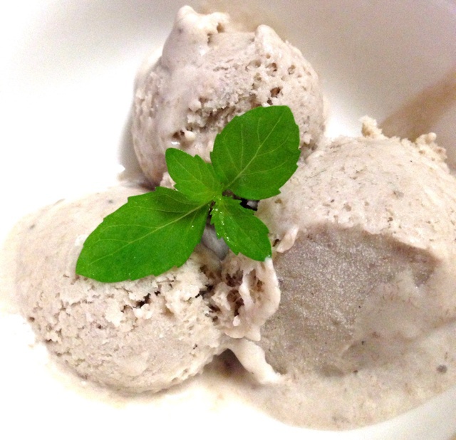 芒果酸奶冰淇淋