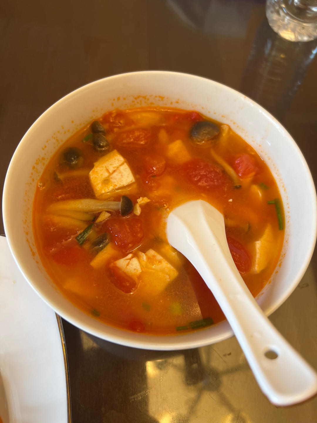 番茄豆腐汤+蚝油生菜