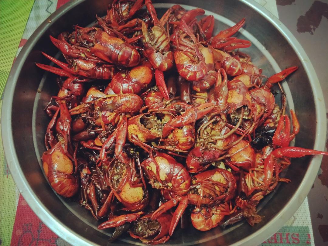 香辣小龙虾-超详细处理干净步骤！