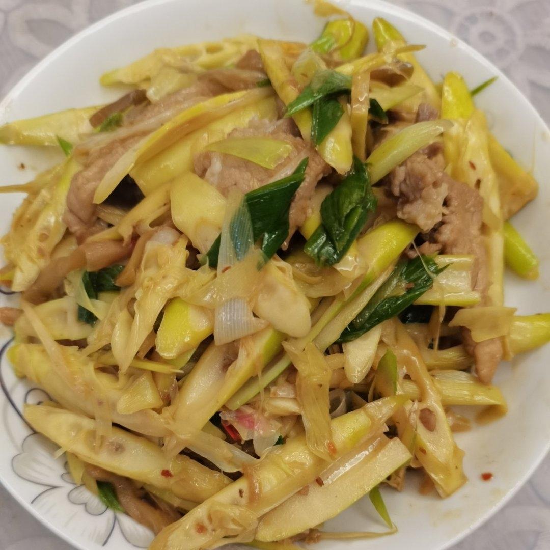 春笋炒肉（附这道菜的最佳打开方式）