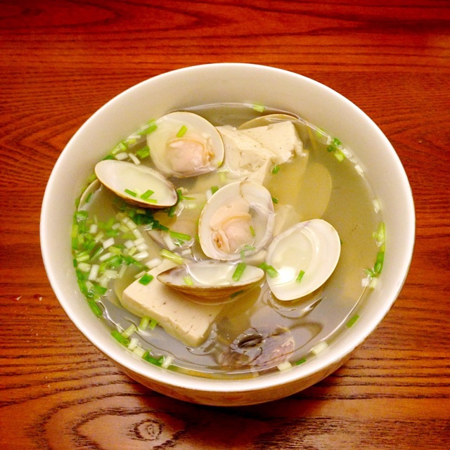 豆腐蛤蜊汤