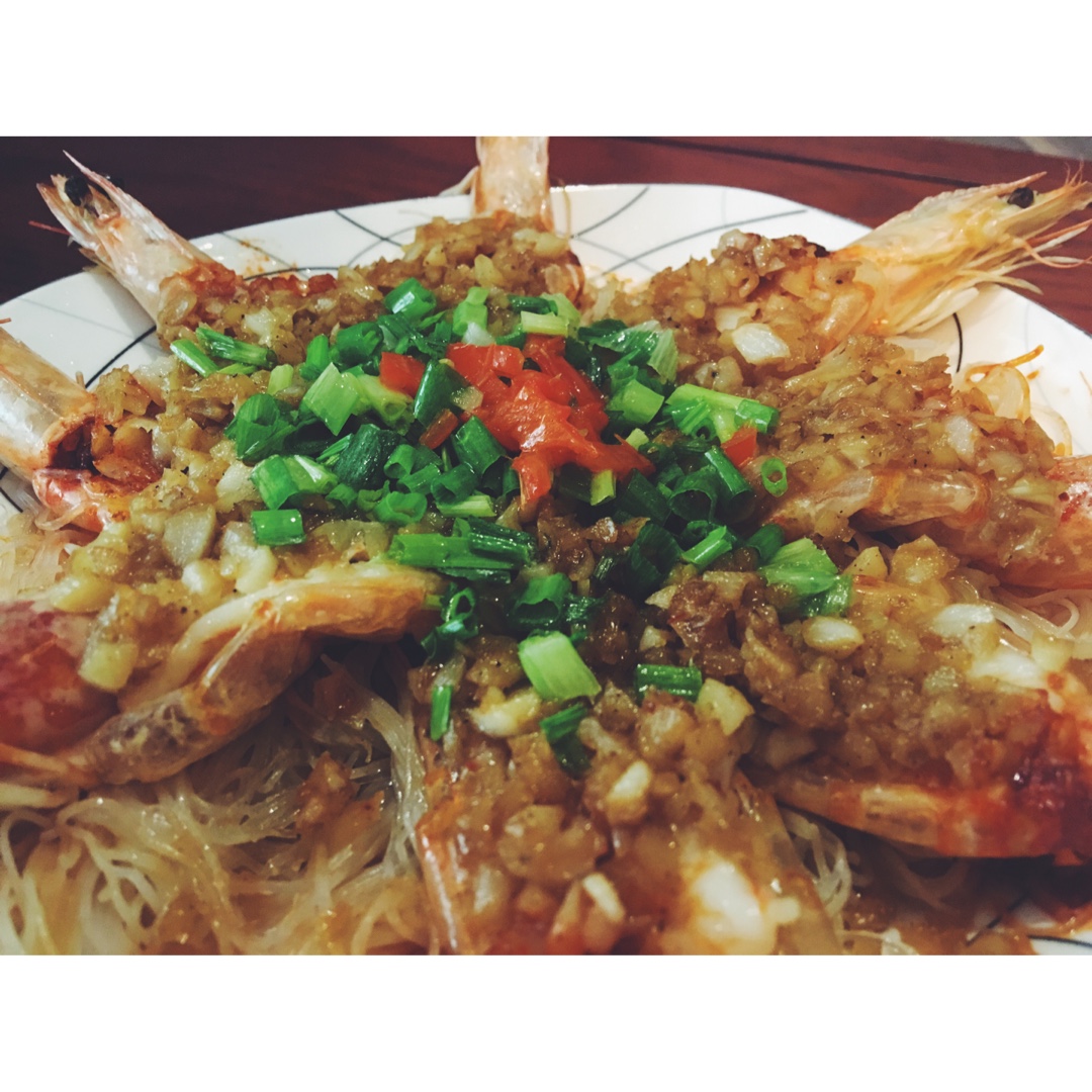 蒜蓉粉丝蒸虾