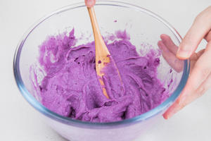 紫薯芋香牛奶杯的做法 步骤3
