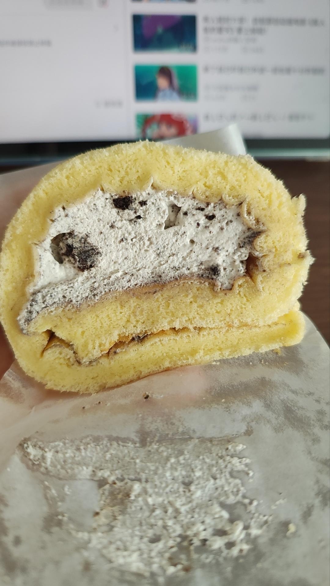 超详细的瑞士卷奶油蛋糕卷原味蛋糕卷的制作方法 饱满不掉皮不开裂（附模具换算方法）