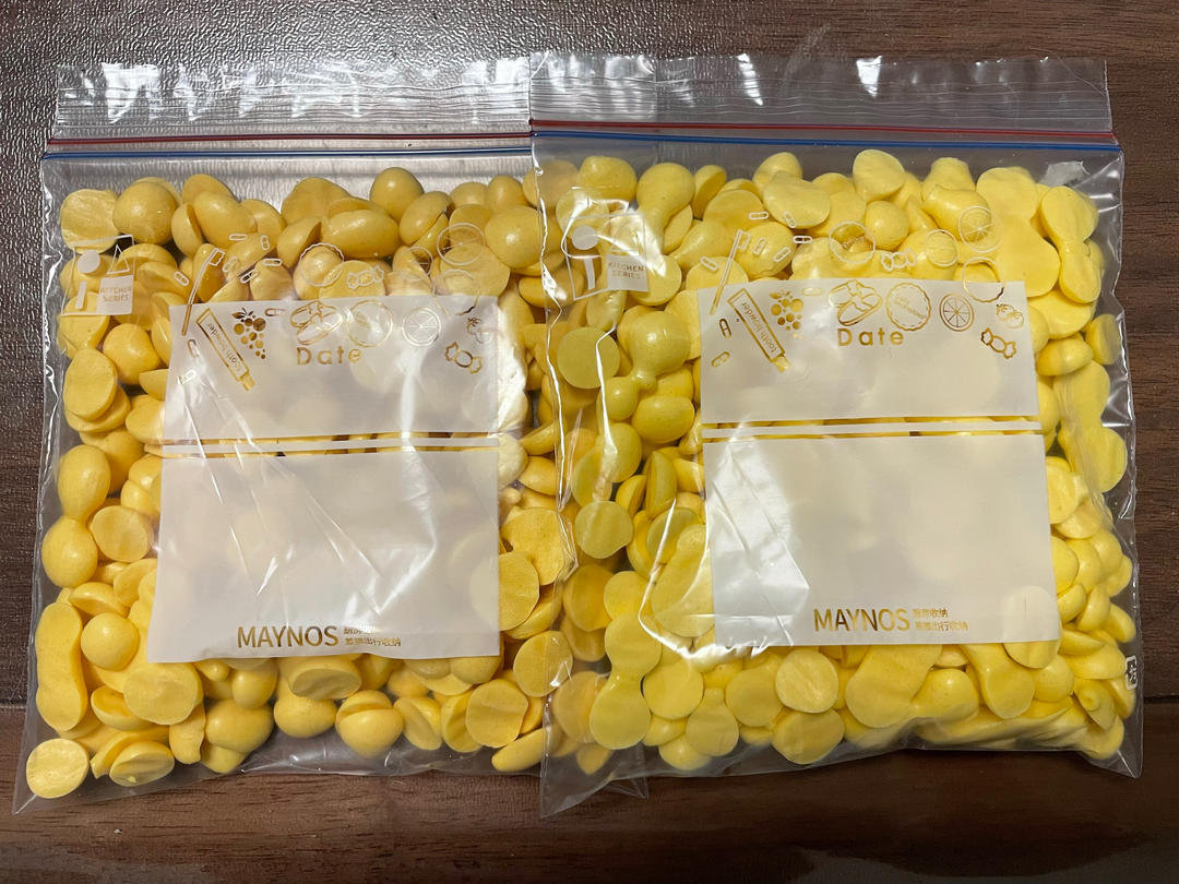 入口即化的无添加蛋黄溶豆
