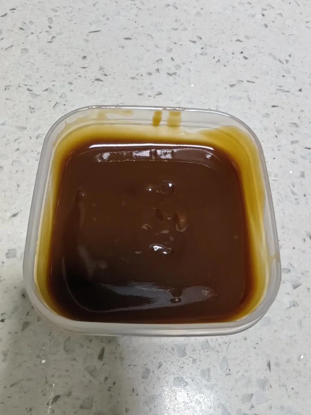 简单又方便的秘制煎饼果子甜面酱