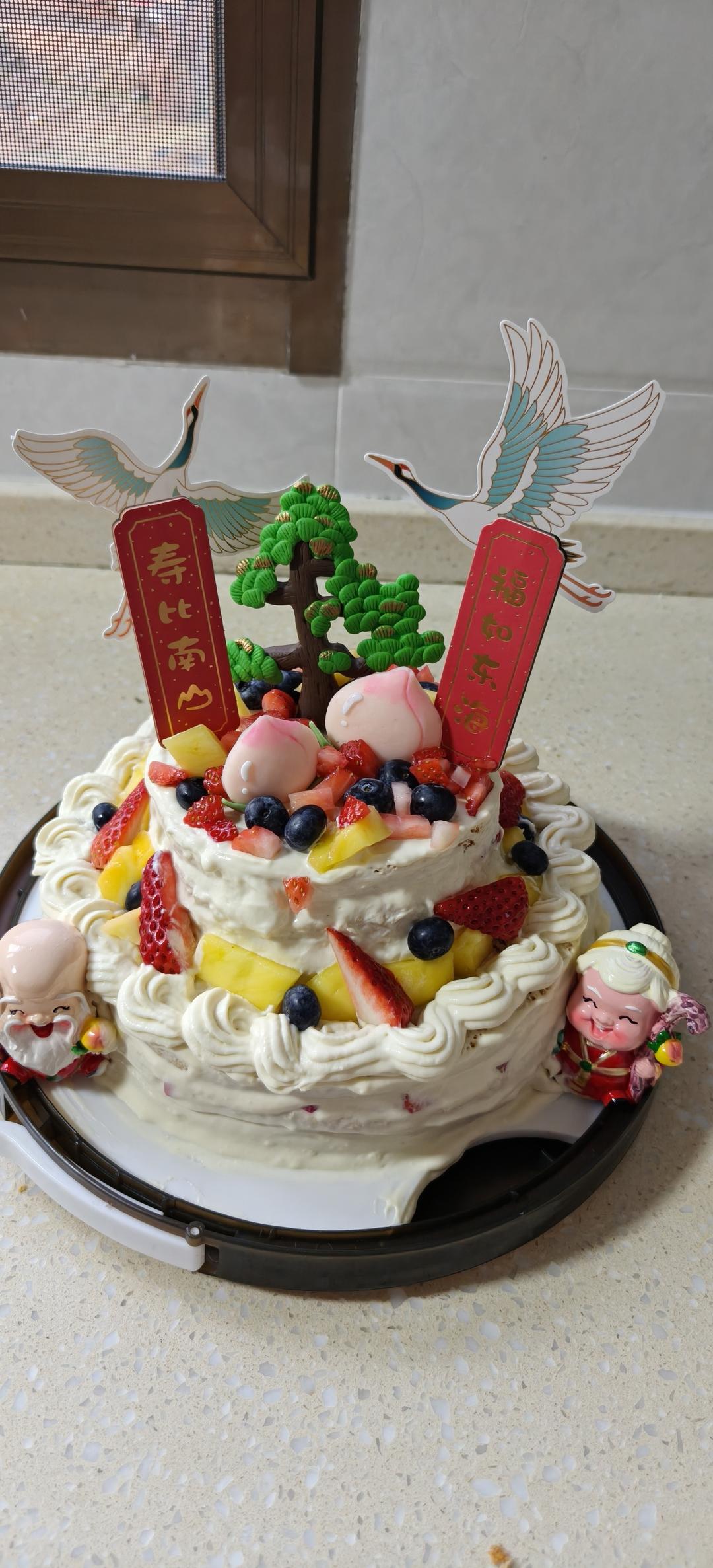 伯爵红茶香缇奶油蛋糕，原地爆炸好吃