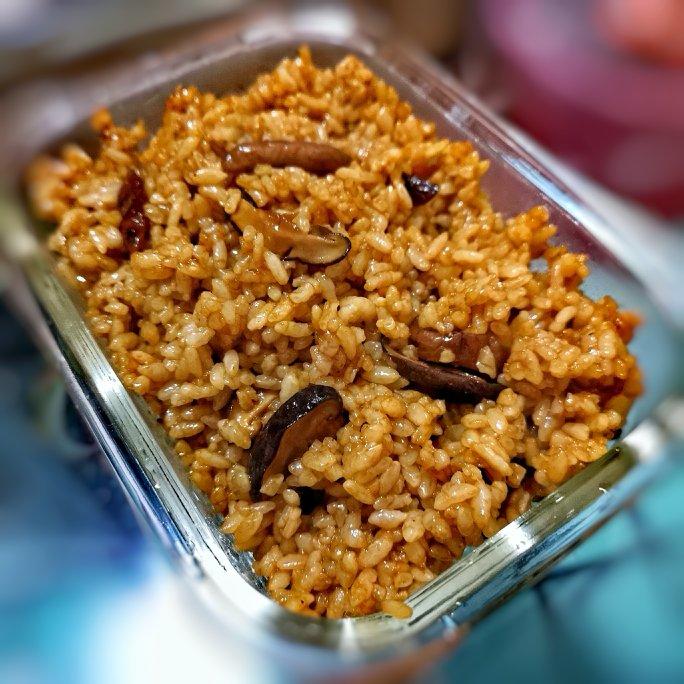 【香菇油饭】
