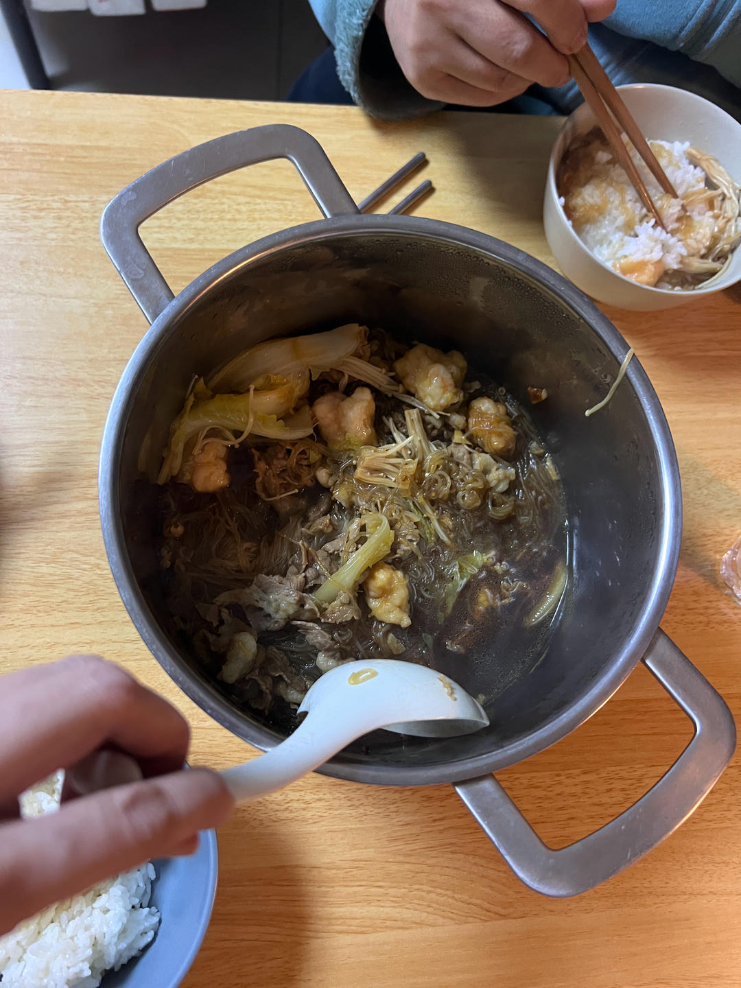 别费劲做饭了！这一锅鲜嫩过瘾，10分钟就开吃~