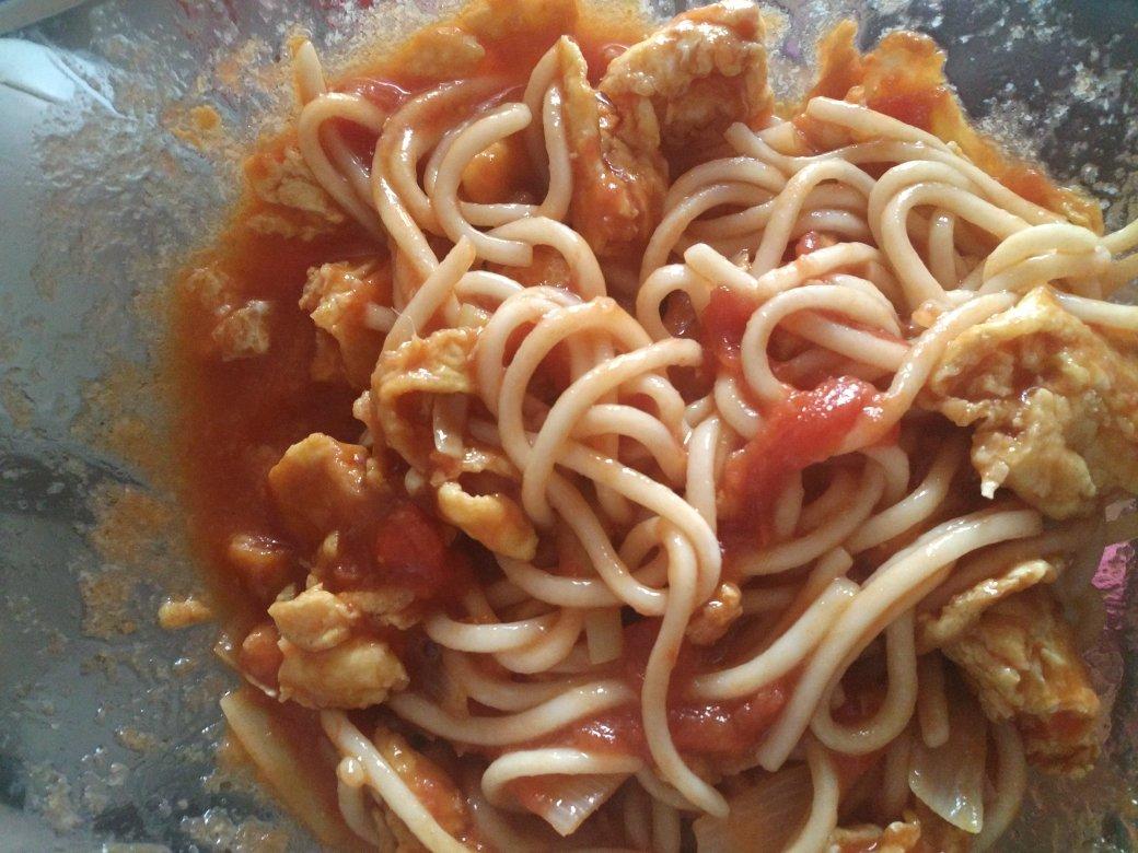西红柿鸡蛋炒面
