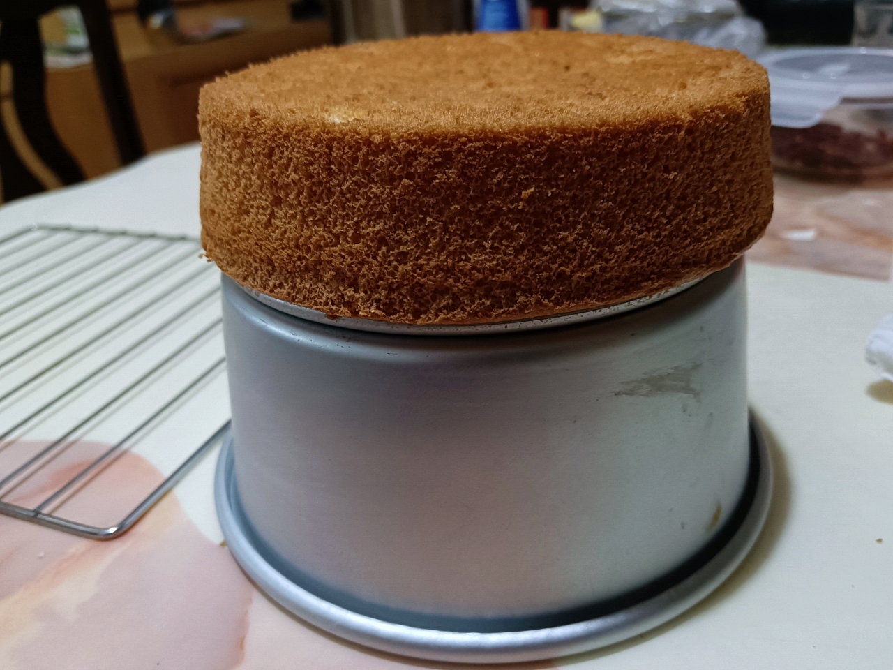 10L小烤箱烤一切---不顶上管的6寸9寸戚风蛋糕生日蛋糕今天你气疯了吗？