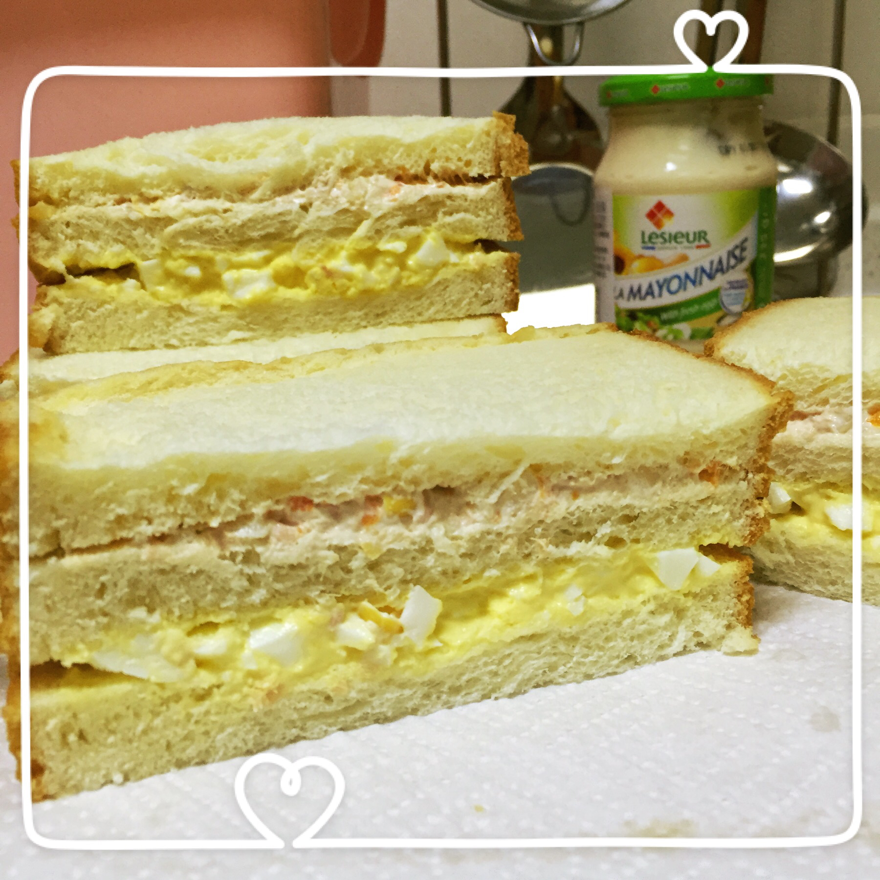 鲔鱼鸡蛋三明治