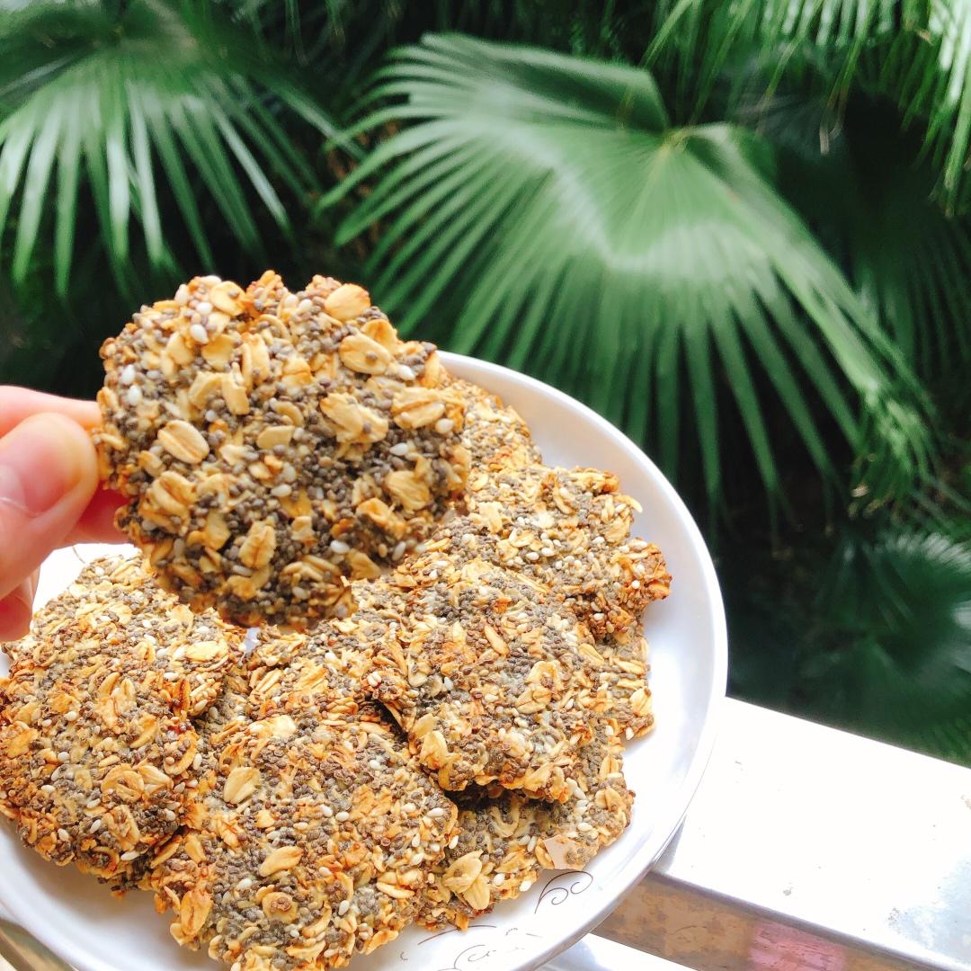 无油无糖无粉燕麦饼干减脂零食代餐快手极简消耗燕麦片