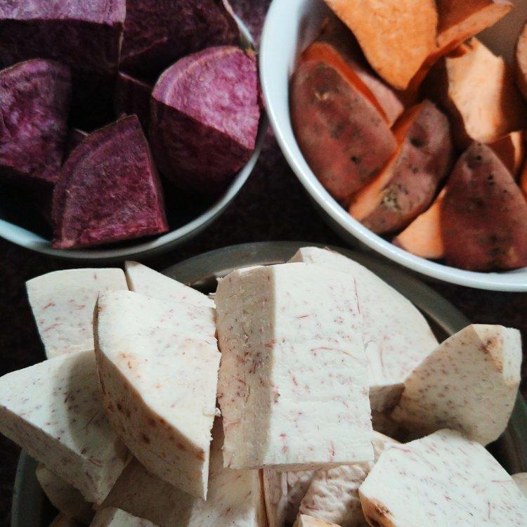 自制鲜芋仙芋圆（另附: 蜜红豆和仙草冻的做法）