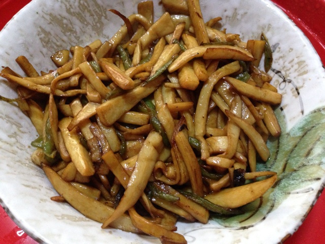 青椒素炒杏鲍菇