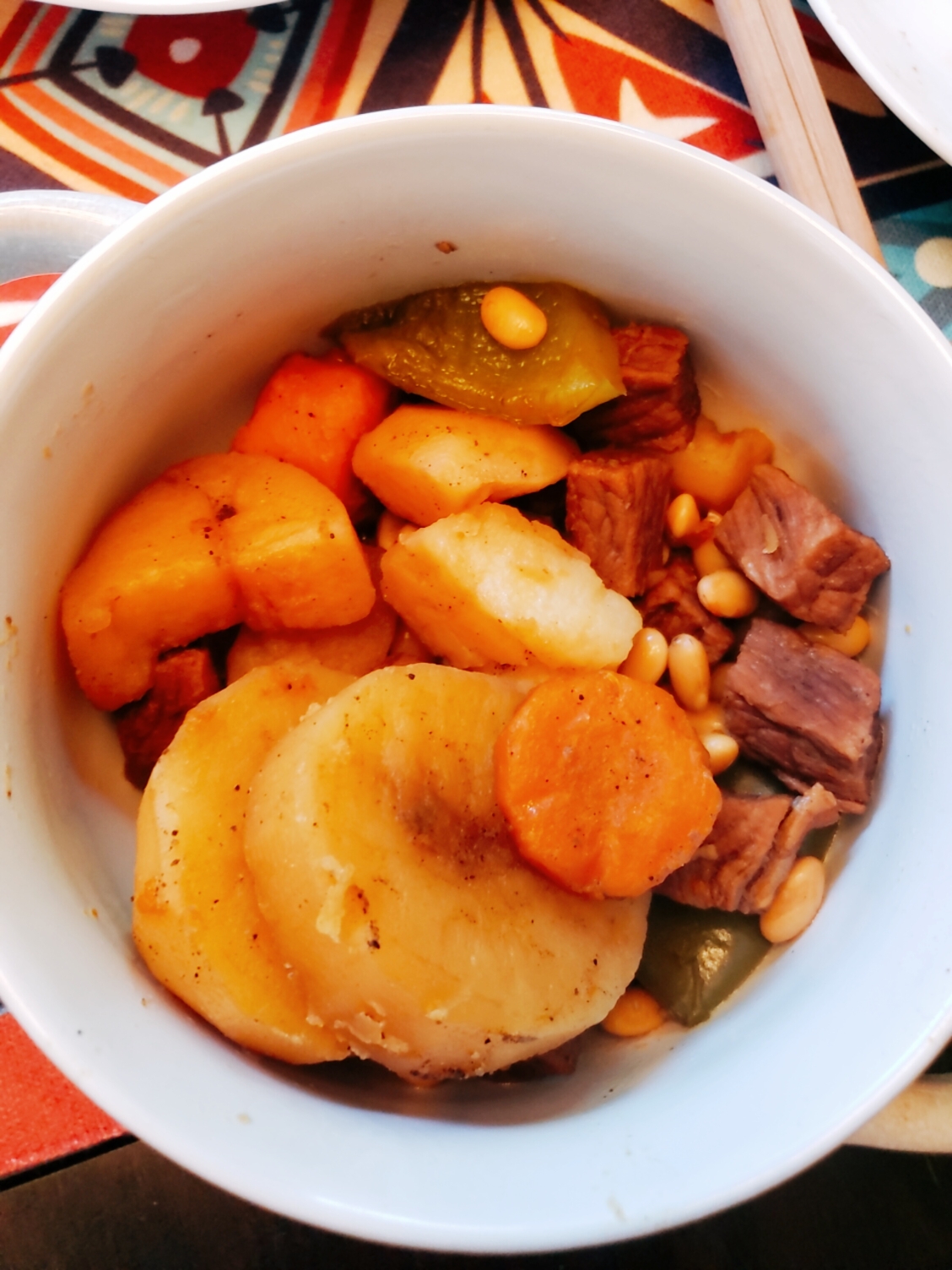 牛肉炖胡萝卜马铃薯的做法