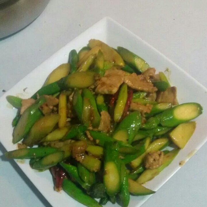 芦笋炒肉