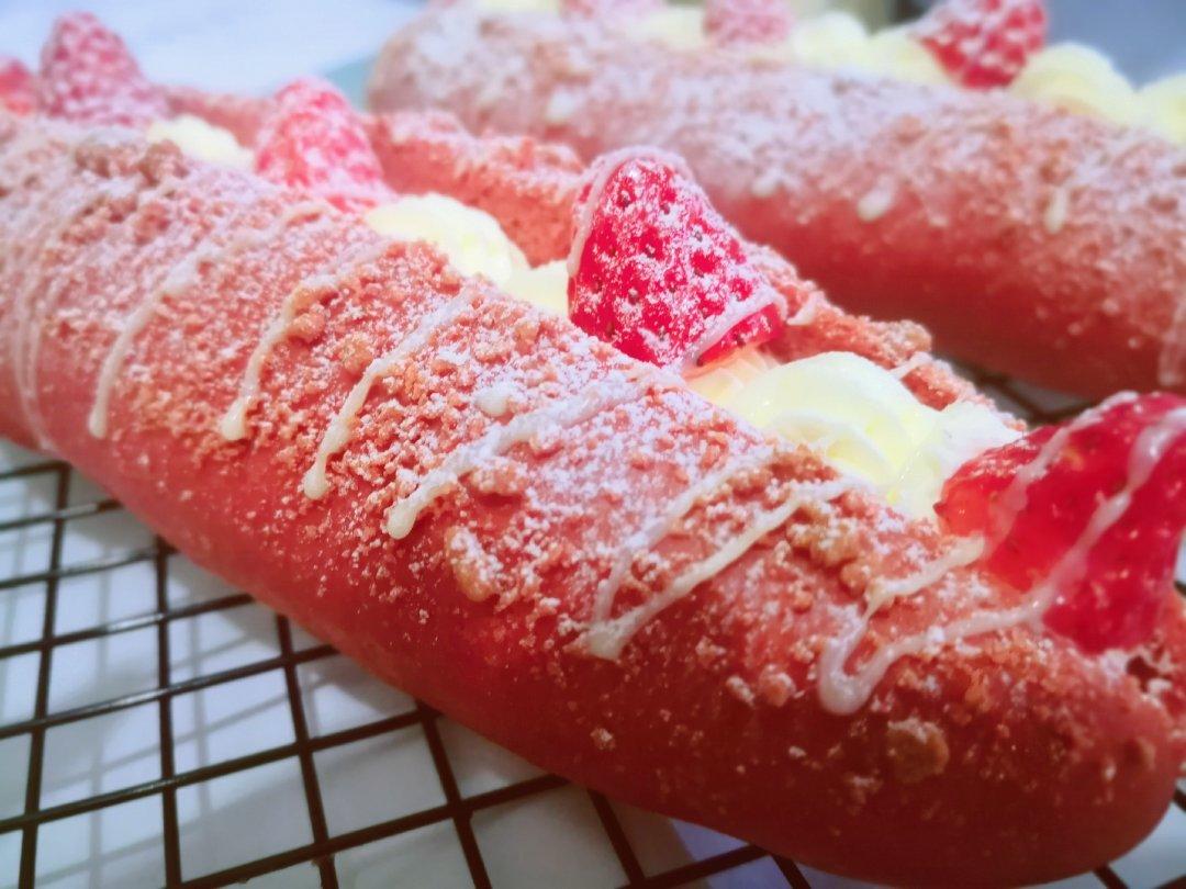 草莓🍓奥利奥魔法棒面包