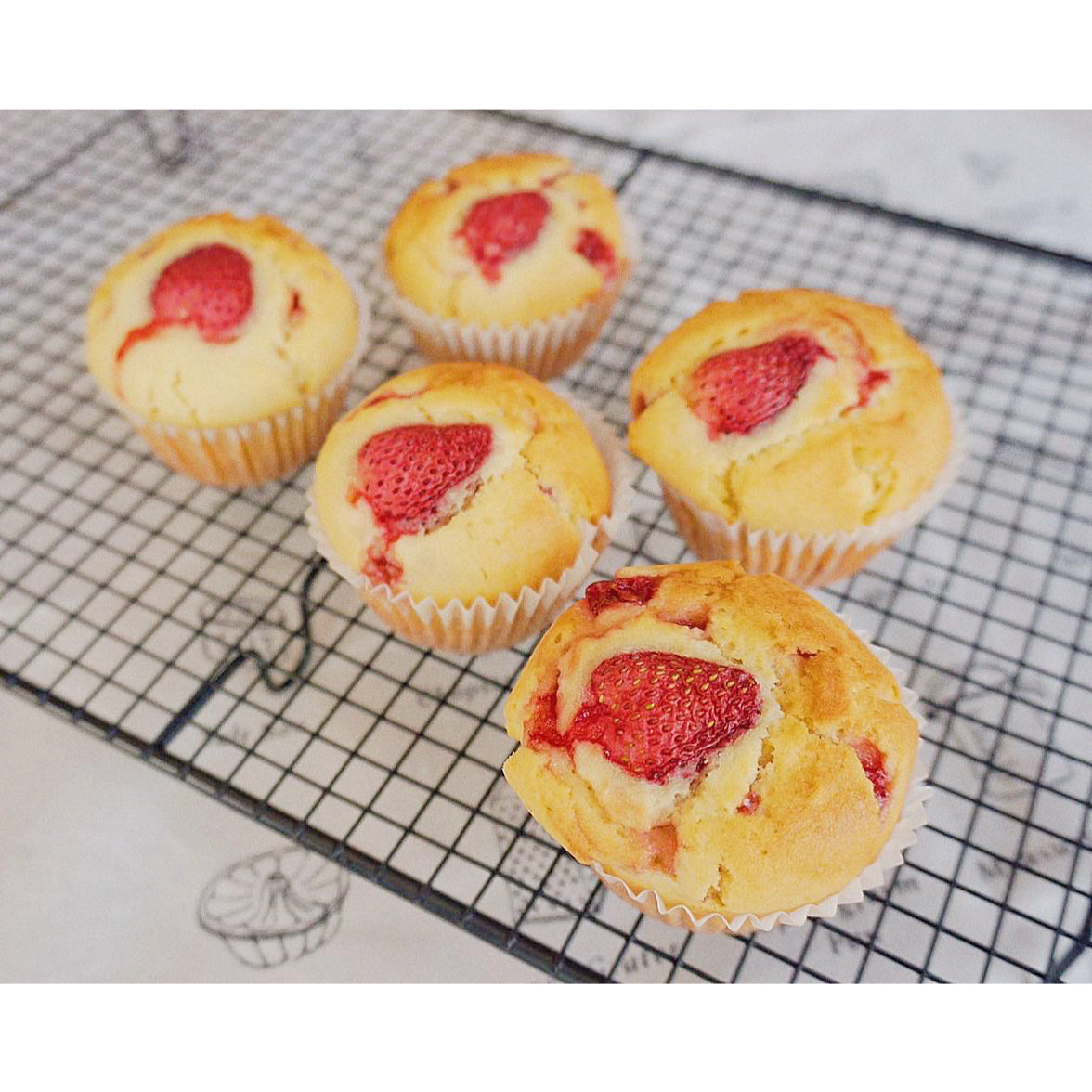 一整颗草莓の马芬