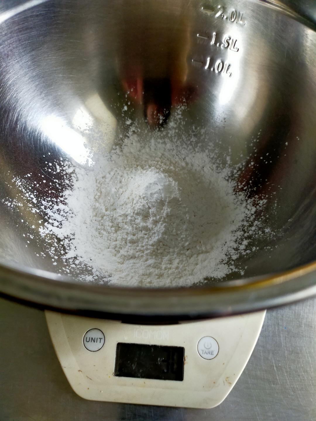 纯奶手撕吐司的做法 步骤1