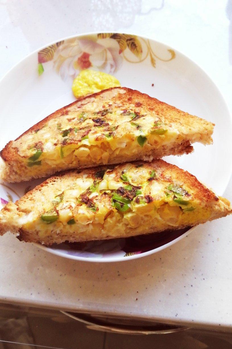 鸡蛋芝士烤吐司