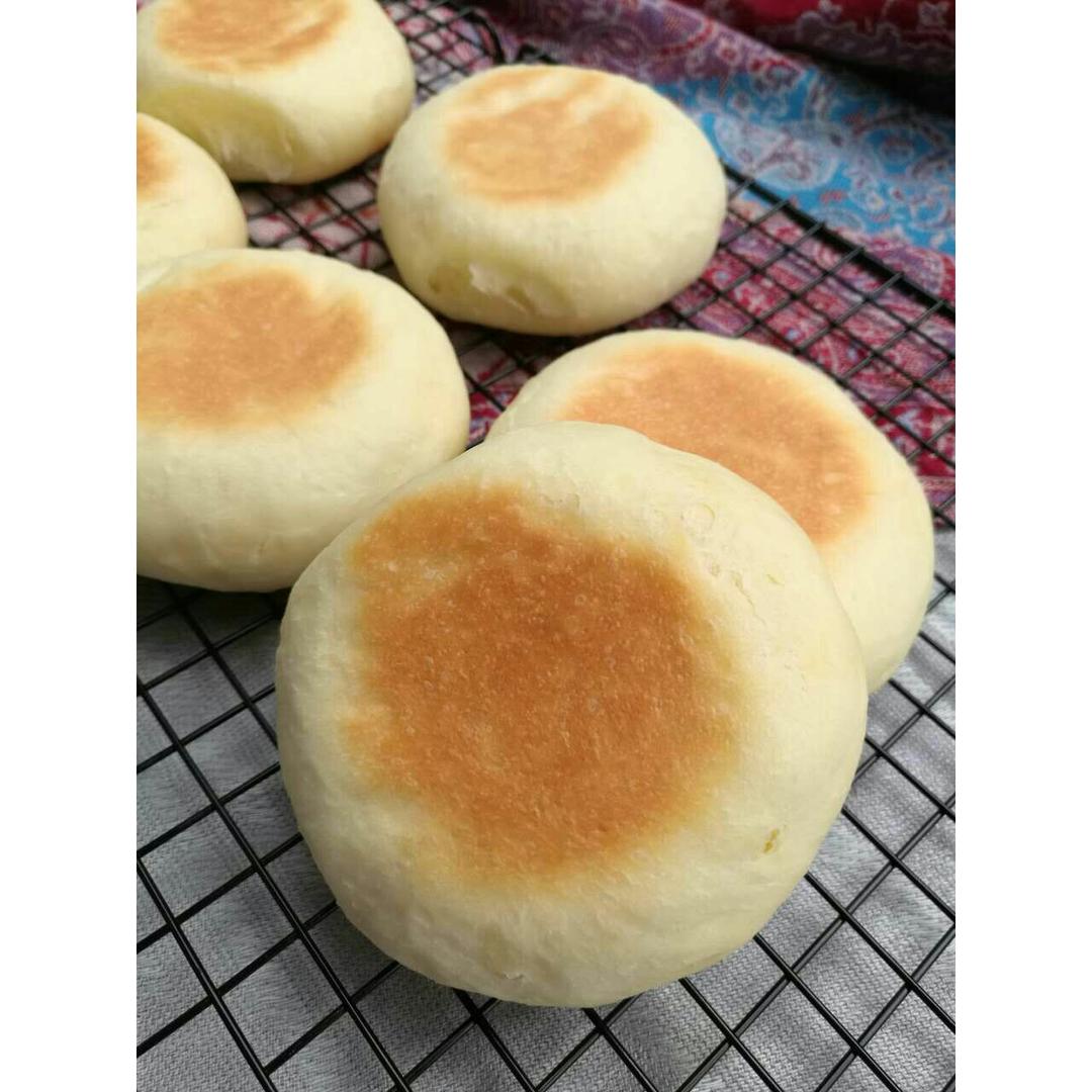 珊儿家厨房做的拯救放错面粉的面包面团---奶香小饼