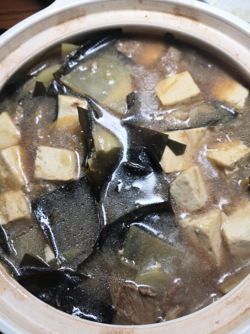 韩式海带豆腐汤