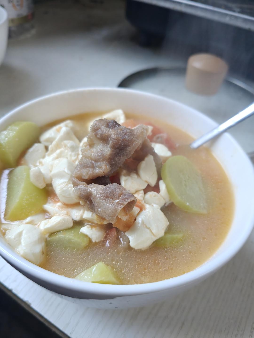 西红柿豆腐羹