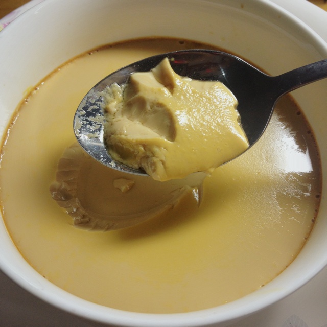 叽歪小巫做的牛奶鸡蛋羹